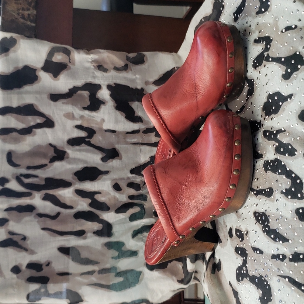 Frye Clog/Mules/heels
